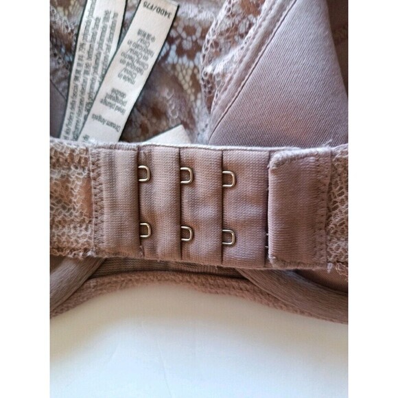 Victoria's Secret Dream Angels High Neck Bra Top Sz 34 DD Lace Open Back  Satin - Picture 8 of 8